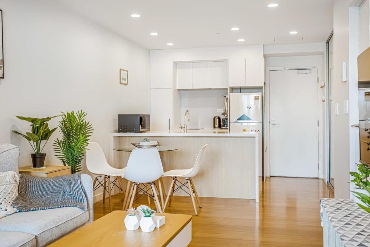 Cosy Two Bedroom Apartment With Balcony Pool And Gym Auckland Kültér fotó