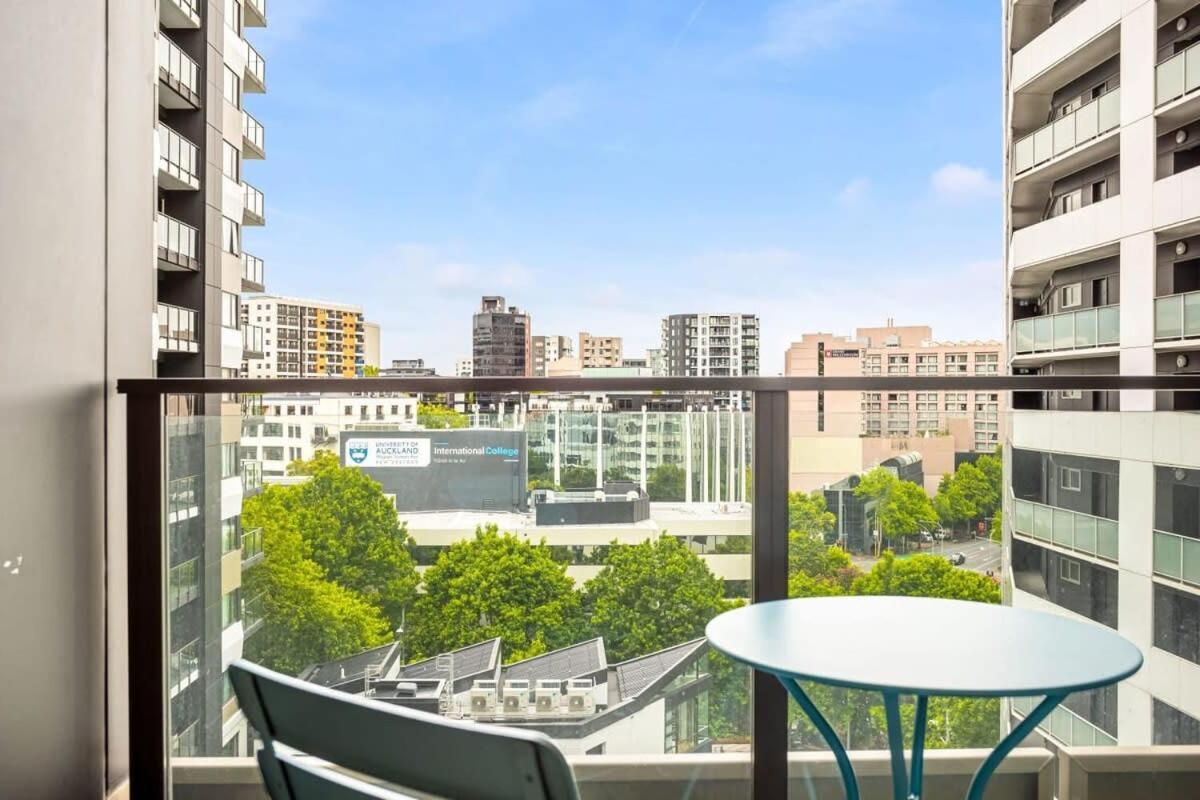 Cosy Two Bedroom Apartment With Balcony Pool And Gym Auckland Kültér fotó